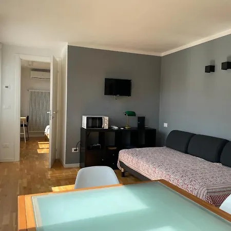 Arienti Penthouse Entire Floor 볼로냐