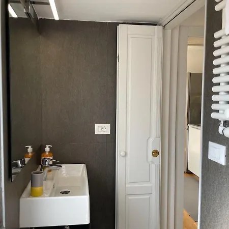 Arienti Penthouse Entire Floor Apartament Bolonia